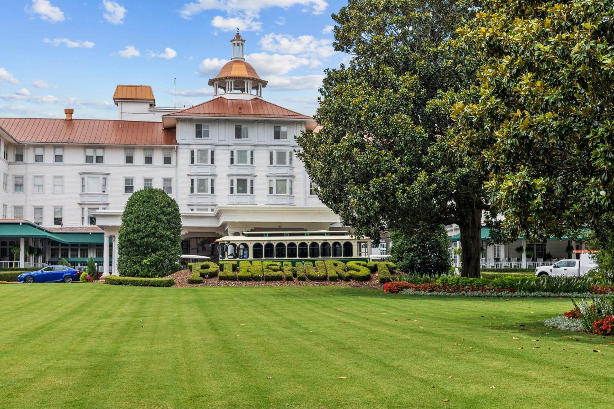 Legends And Masters Iron Suite Pinehurst Exterior photo